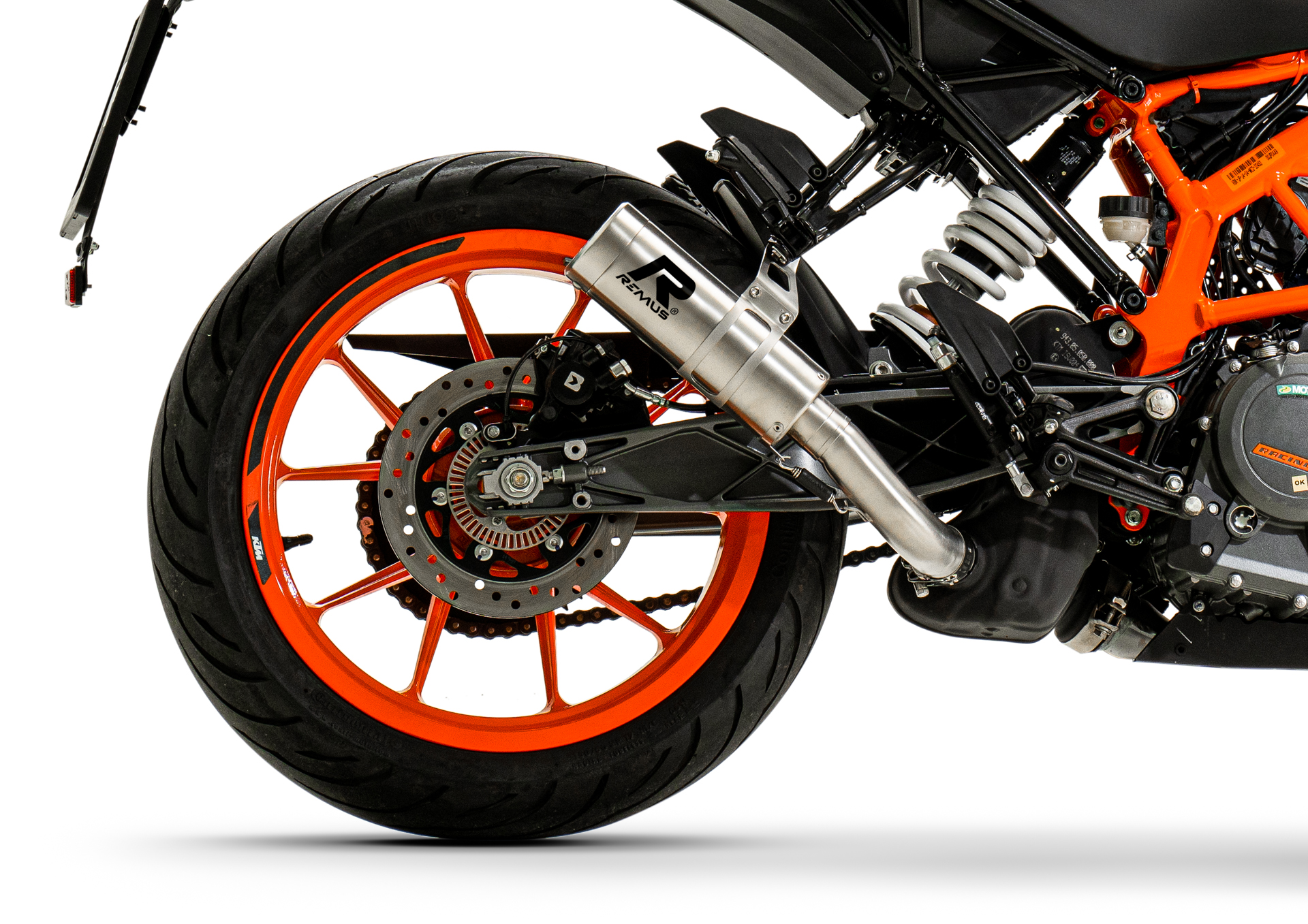 ktm duke 125 slip on exhaust